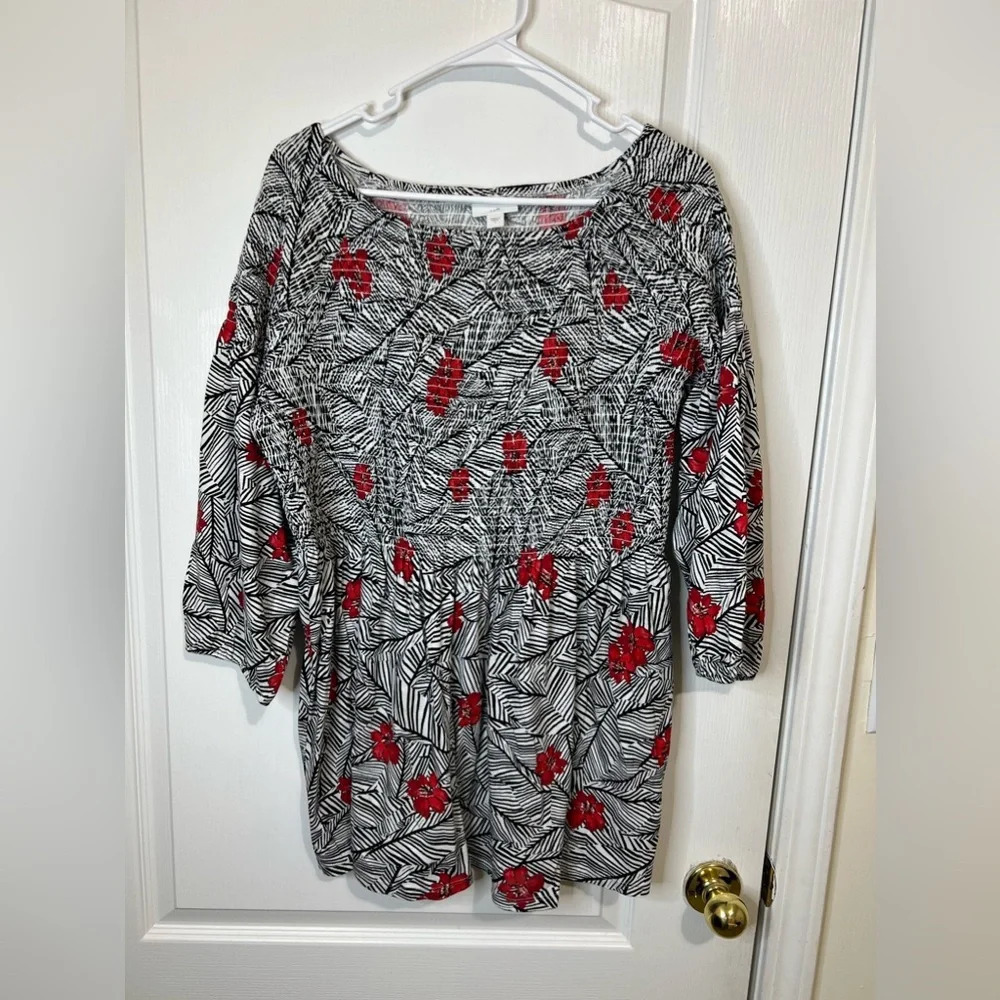 J.Jill Smocked Peasant Style Top Smocked Black White Red Floral Size L - Picture 5 of 15